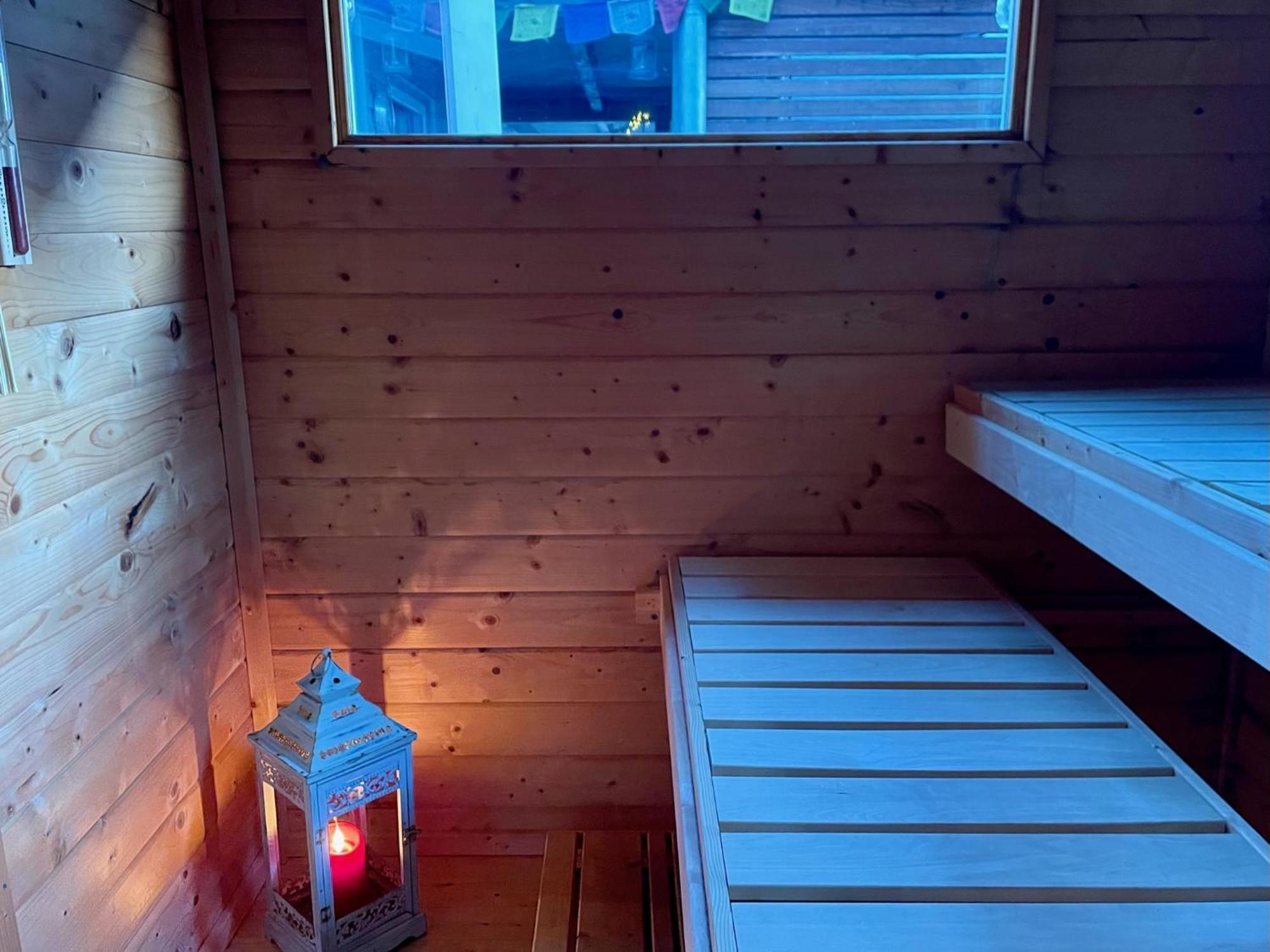 Modernes Holzhaus Im Skandinavischen Stil Mit Sauna, Garten Und 2 Katzen Norderstedt Extérieur photo