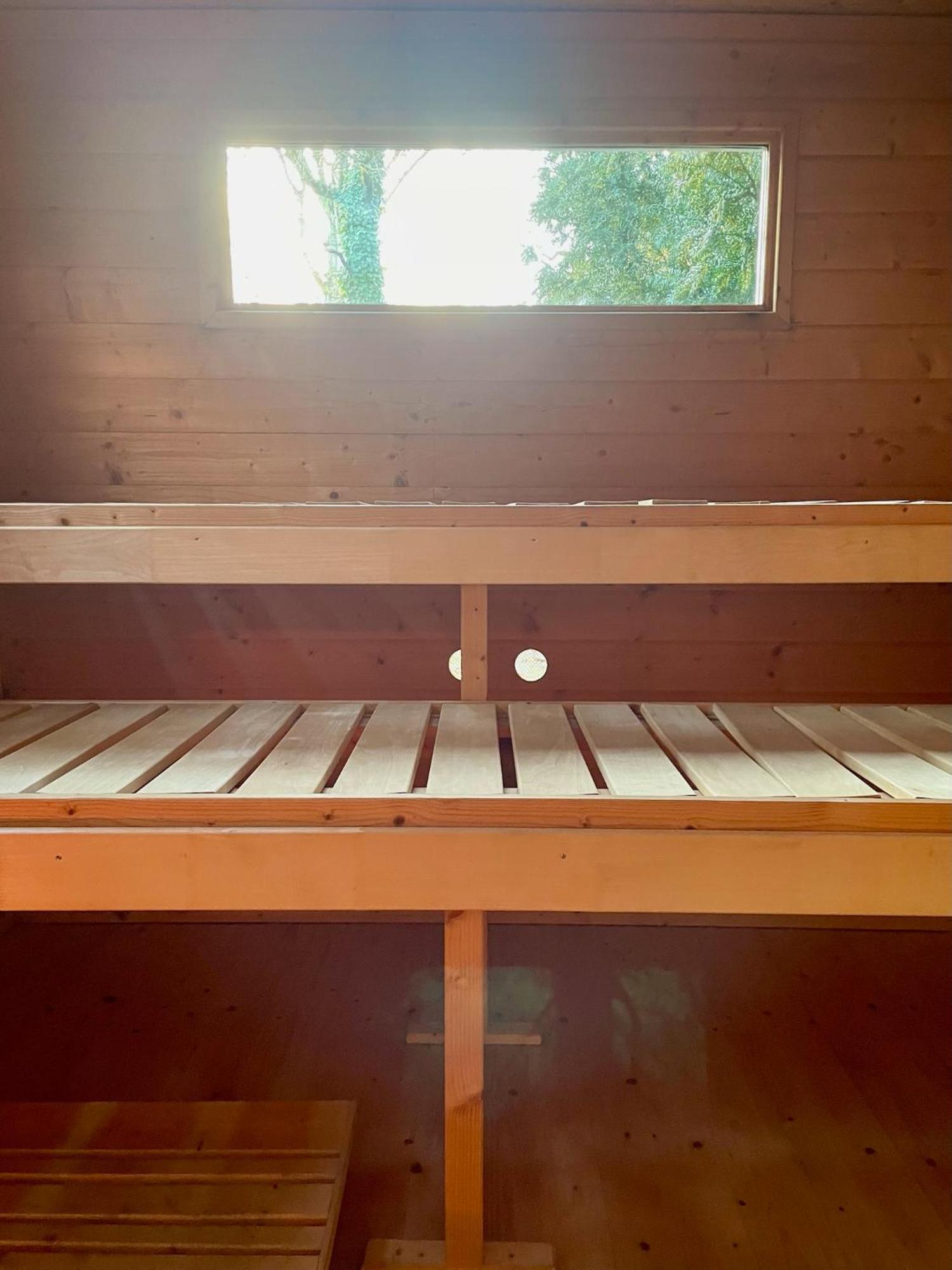 Modernes Holzhaus Im Skandinavischen Stil Mit Sauna, Garten Und 2 Katzen Norderstedt Extérieur photo