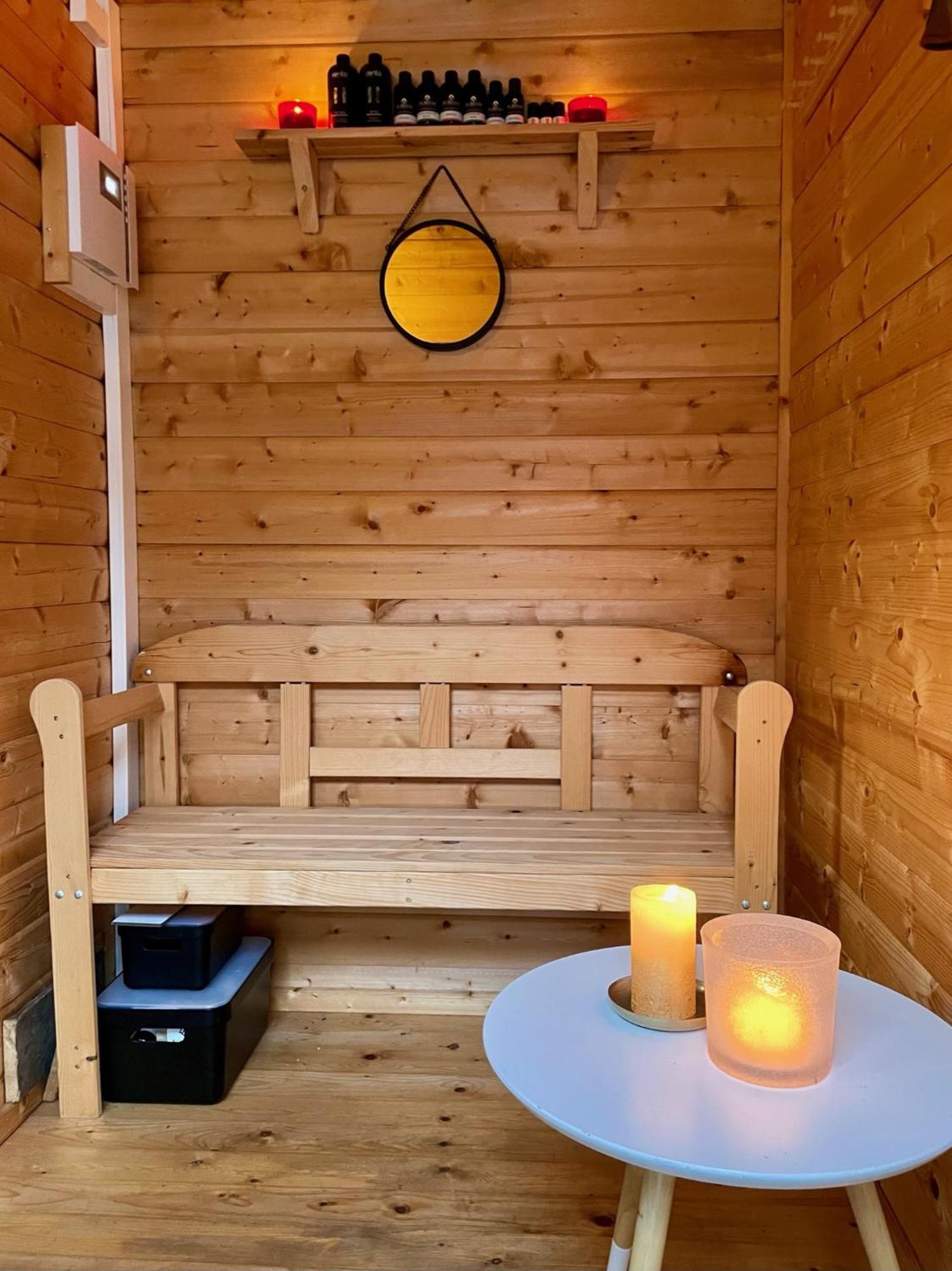 Modernes Holzhaus Im Skandinavischen Stil Mit Sauna, Garten Und 2 Katzen Norderstedt Extérieur photo