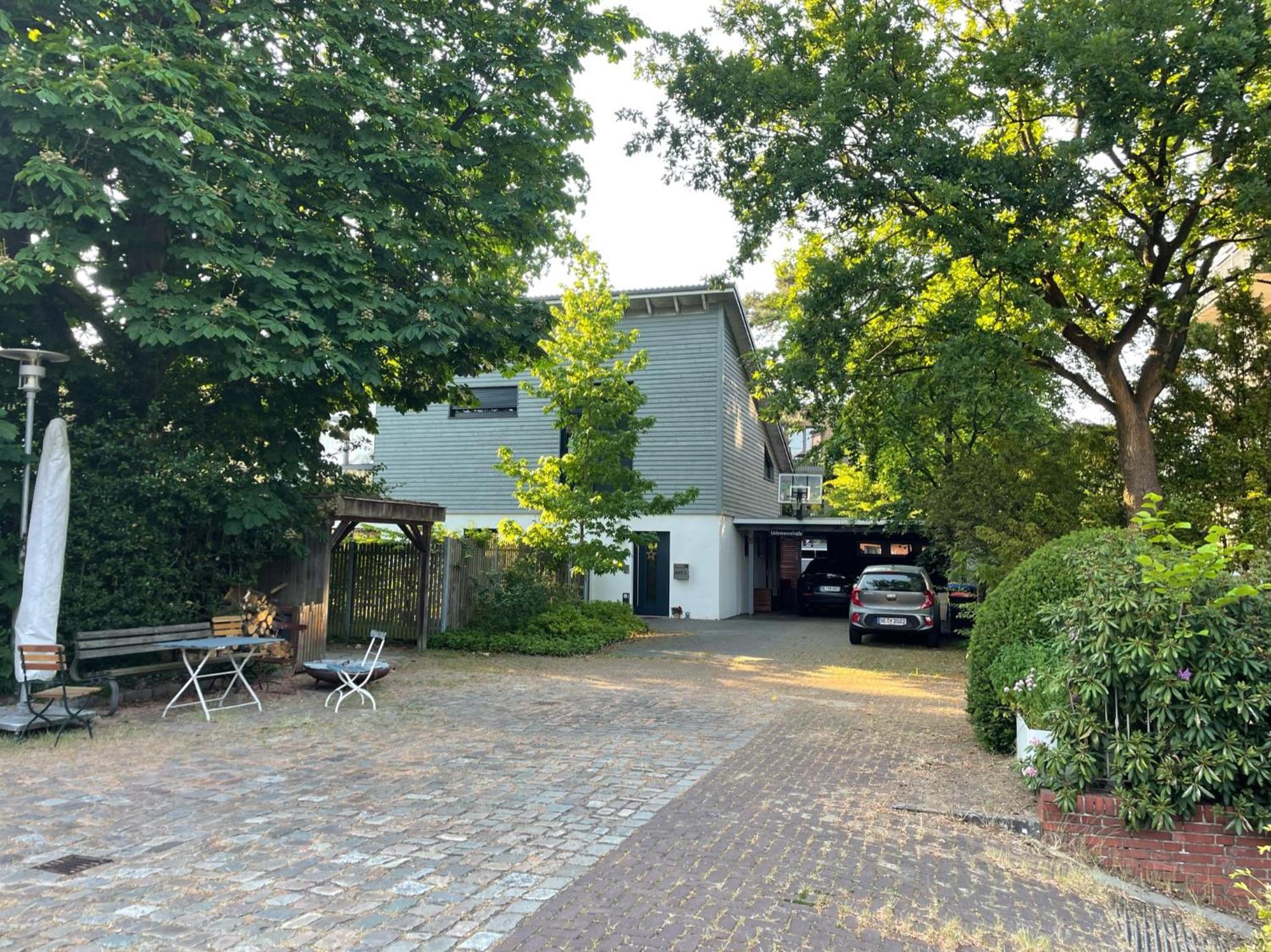 Modernes Holzhaus Im Skandinavischen Stil Mit Sauna, Garten Und 2 Katzen Norderstedt Extérieur photo
